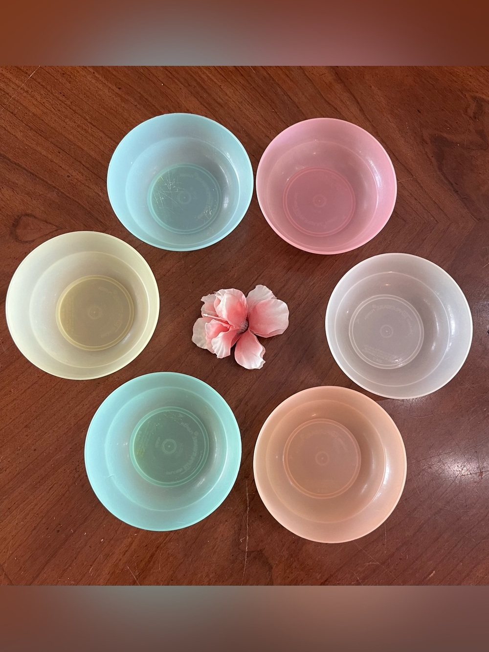 VTG Tupperware 154 Pastel Bowls Set of 6 Orlando FL Mold 154-5 to 154-8 No Lids